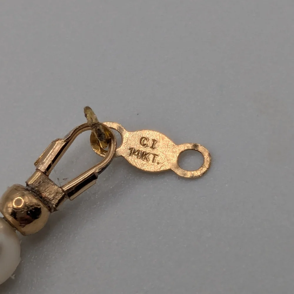 14k Yellow Gold Beaded Pearl Necklace With Fairy Pendant - Picture 6 of 15